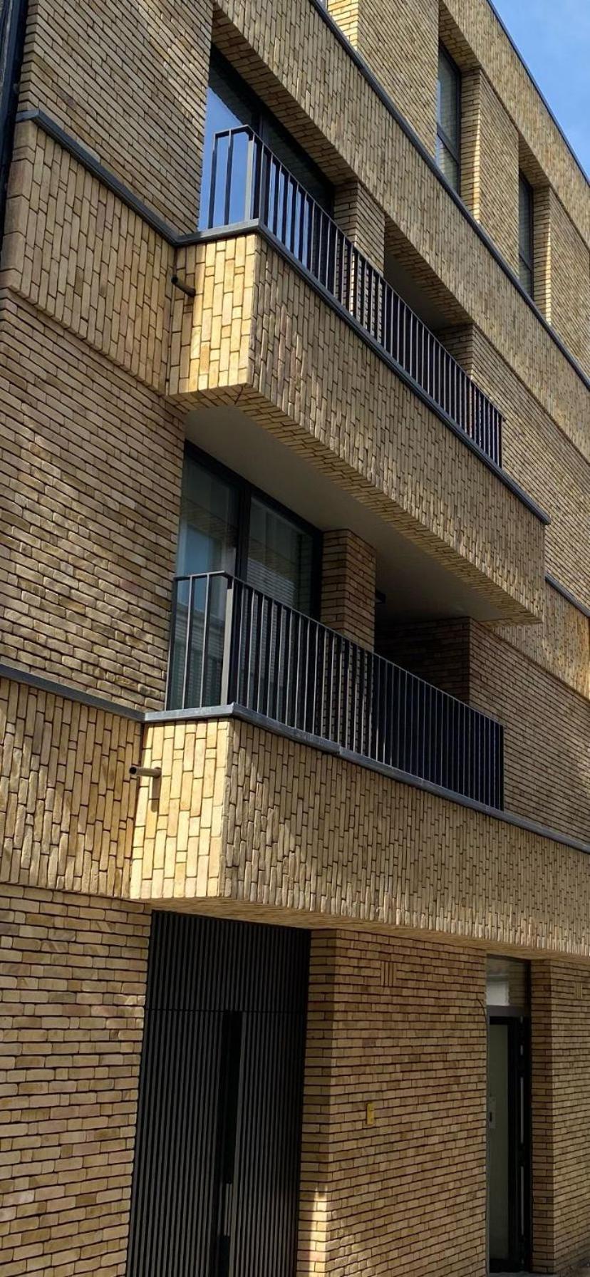 Central Studio In Kortrijk Exterior photo